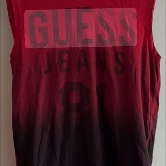 Guess Red and Black Hooded No Sleeveless Top excellent conditions - Picture 4 of 7